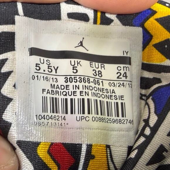 Jordan 4 Retro Playoff 2013 High Top Basketball Shoes Size 5.5 Youth
